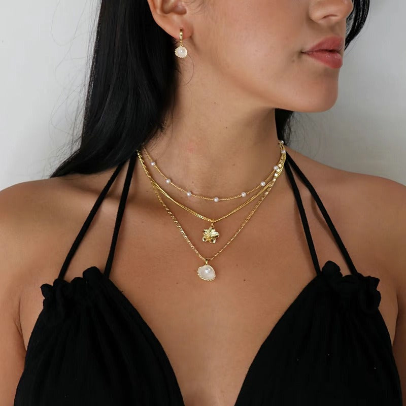 Ami – Collar de Perlas Elegante
