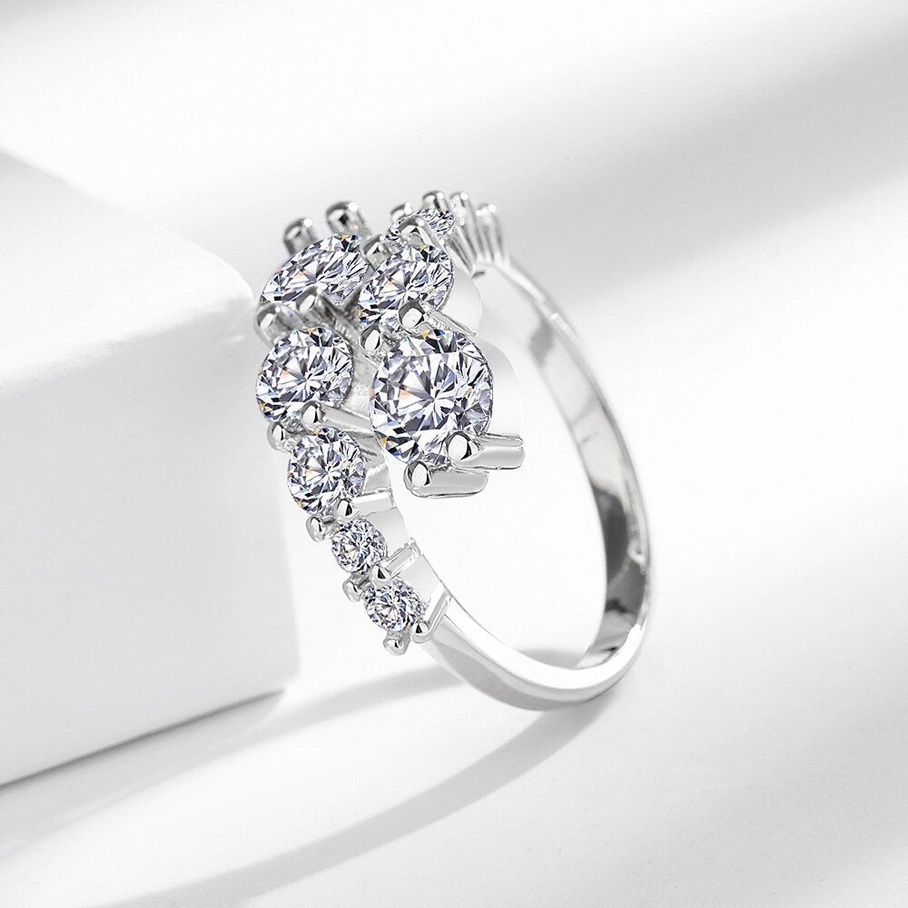 Kylie – Anillo con Zircón Micro-incrustado de Diseño Exclusivo