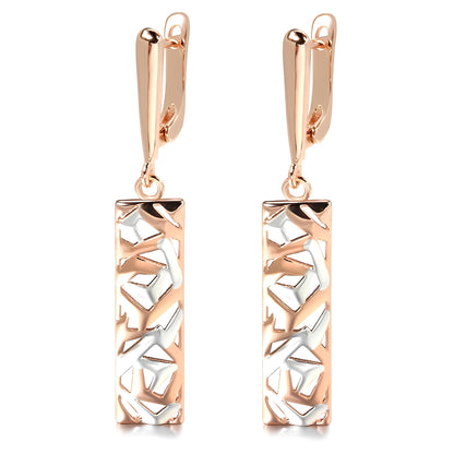 Simone – Pendientes Rectangulares Elegantes en Oro y Plata