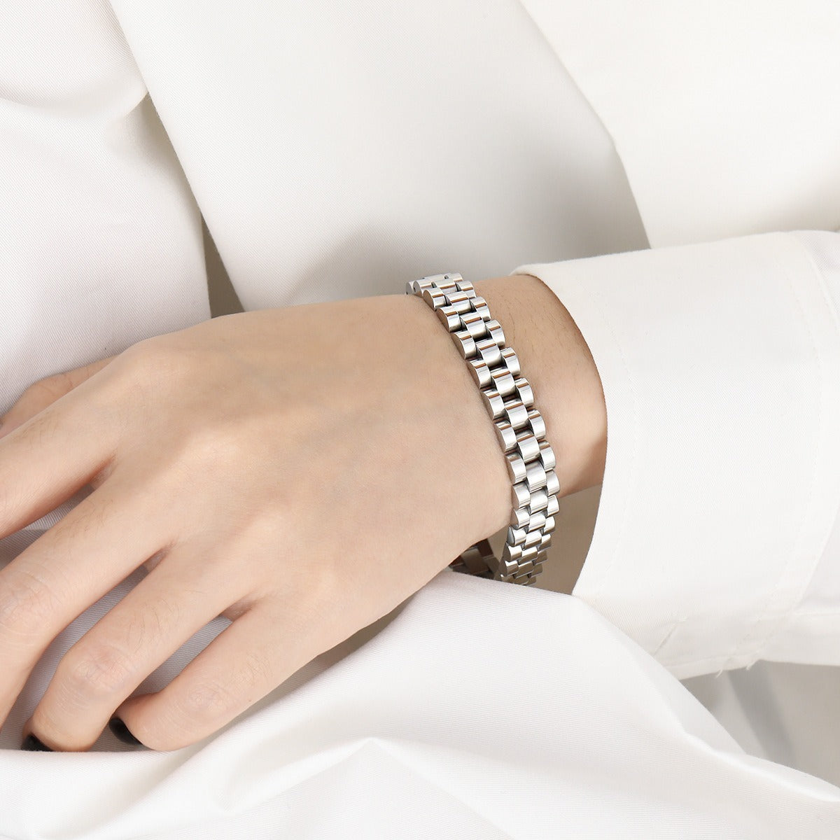 Bianca – Pulsera Cadena Cubana Estilo Reloj