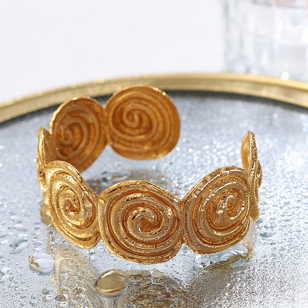 Riley – Pulsera Irregular de Hilo Diseño Exquisito