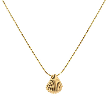 Claudia – Collar Concha Oceánica con Estilo Elegante