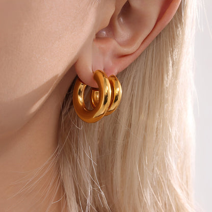 Tori – Pendientes en Forma de C Elegantes