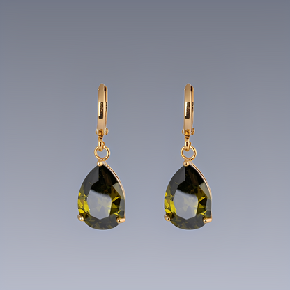 Nori – Pendientes Elegantes Piedra & Oro