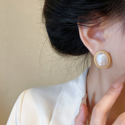 Klio  – Pendientes de Perla Vintage Elegantes