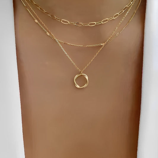Ivana – Collar Vintage Lleno de Encanto