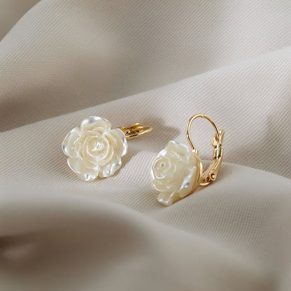 Pendientes de mujer con colgante de rosa - Par