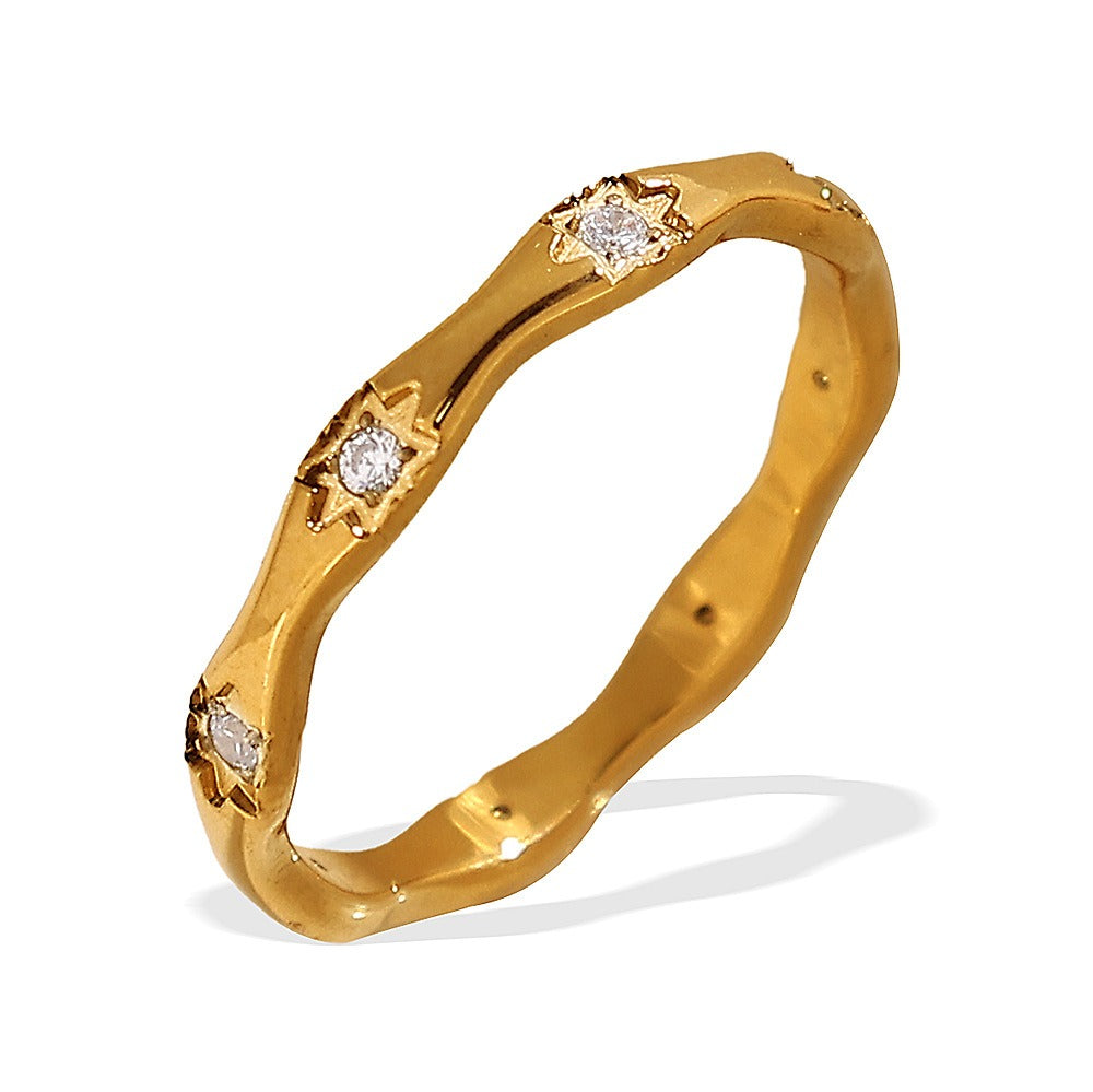 Aurelia – Anillo Ondulado Estrella de Ocho Puntas