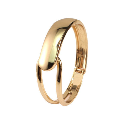 Alyssa – Pulsera Brazalete Dorado Elegante
