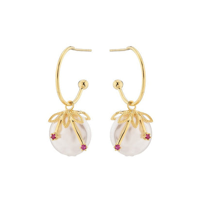 Cléa – Pendientes Vintage Cereza en Oro y Perla