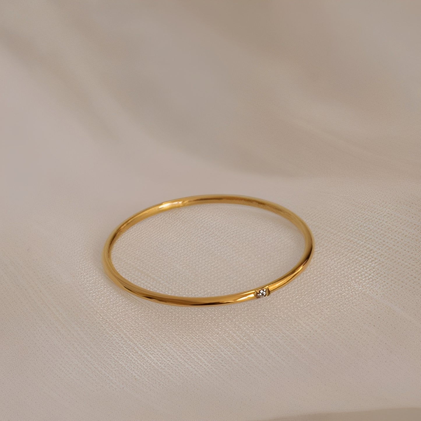 Callie – Anillo Minimalista Elegante