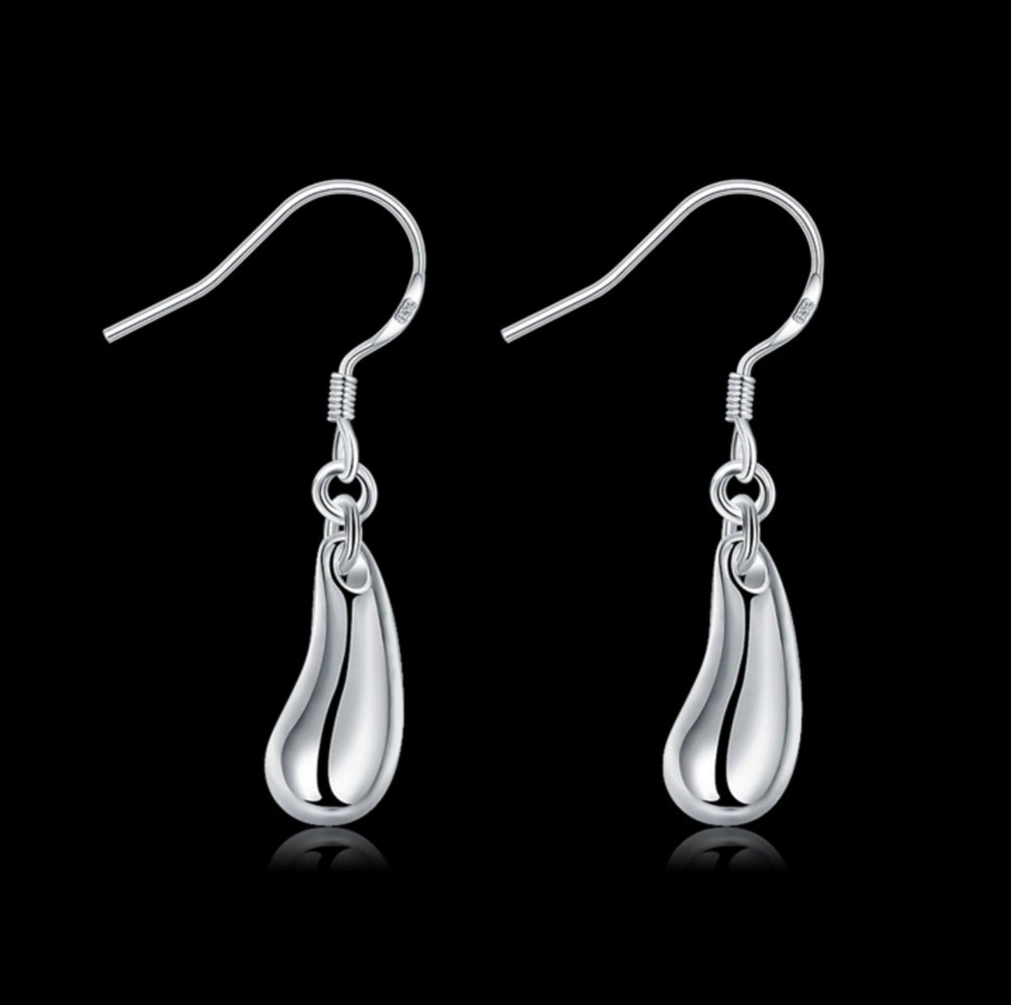 Kelly – Pendientes Gota Plateada Elegantes