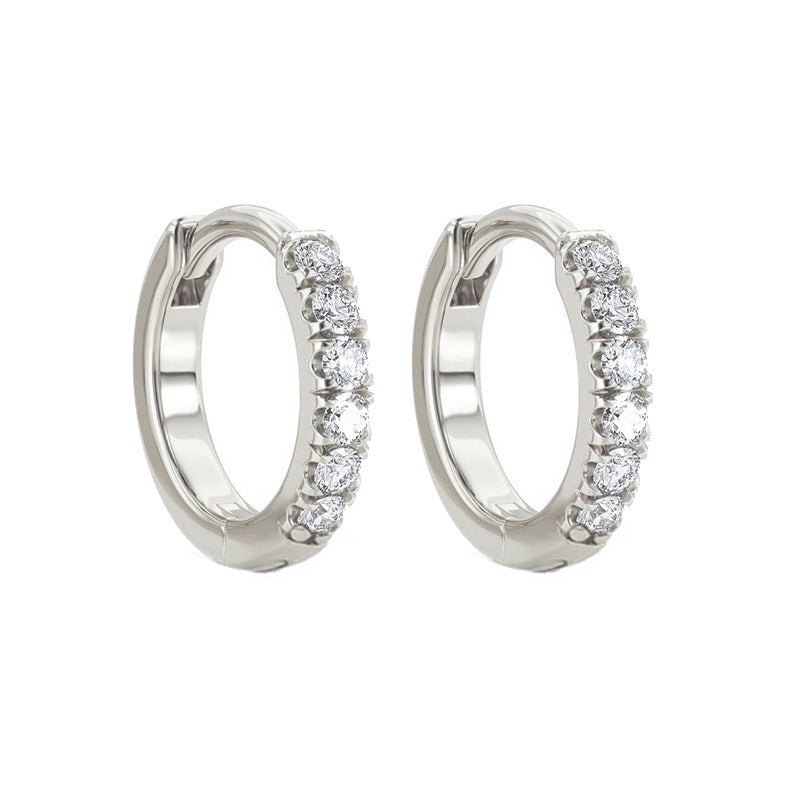 Mila – Pendientes Redondos Micro Elegantes