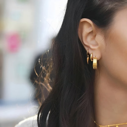 Zaria – Pendientes Triple Aro Hueco Elegantes