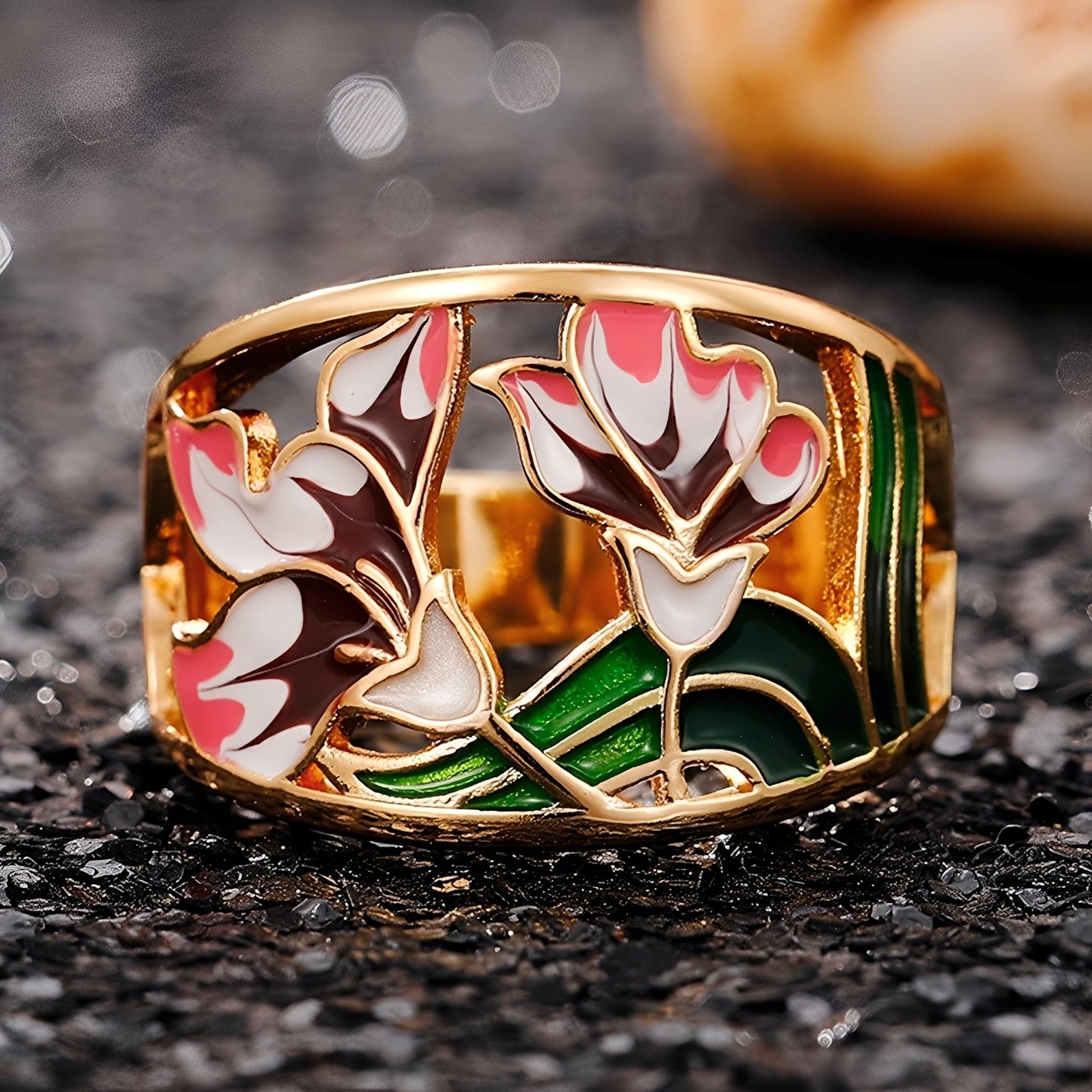 Cess – Anillo Esmaltado Dorado Floral Vintage