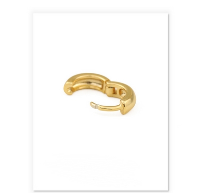 Catherine – Pendientes Dorados Minimalistas