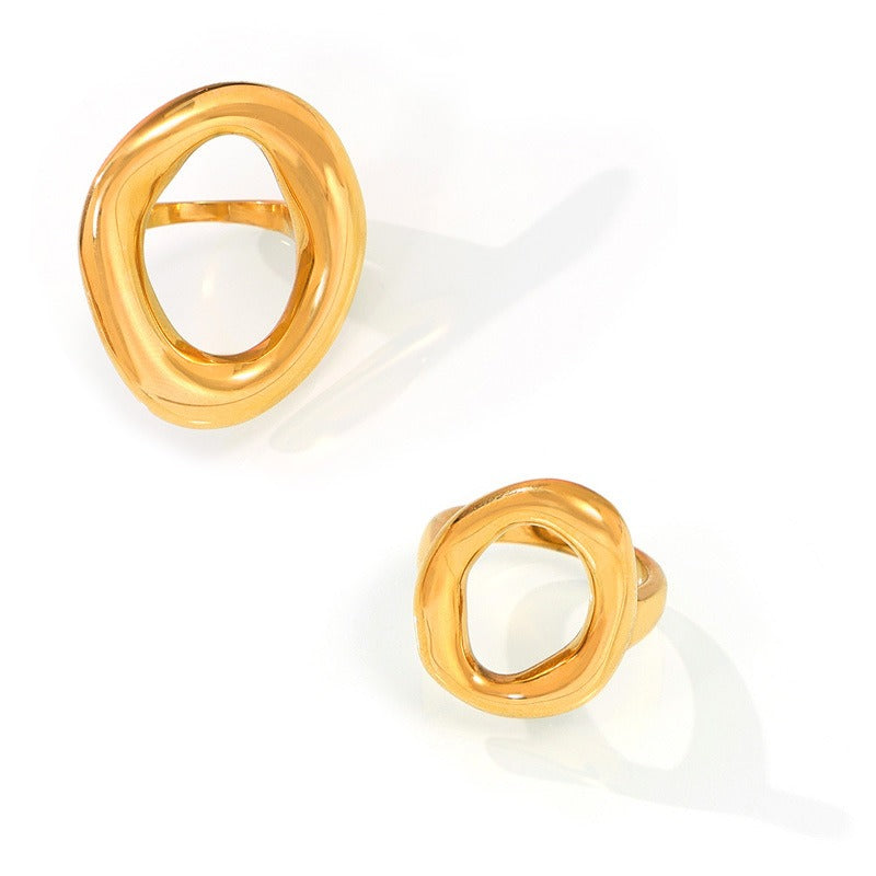 Emman – Anillo Escultórico Dorado Elegante