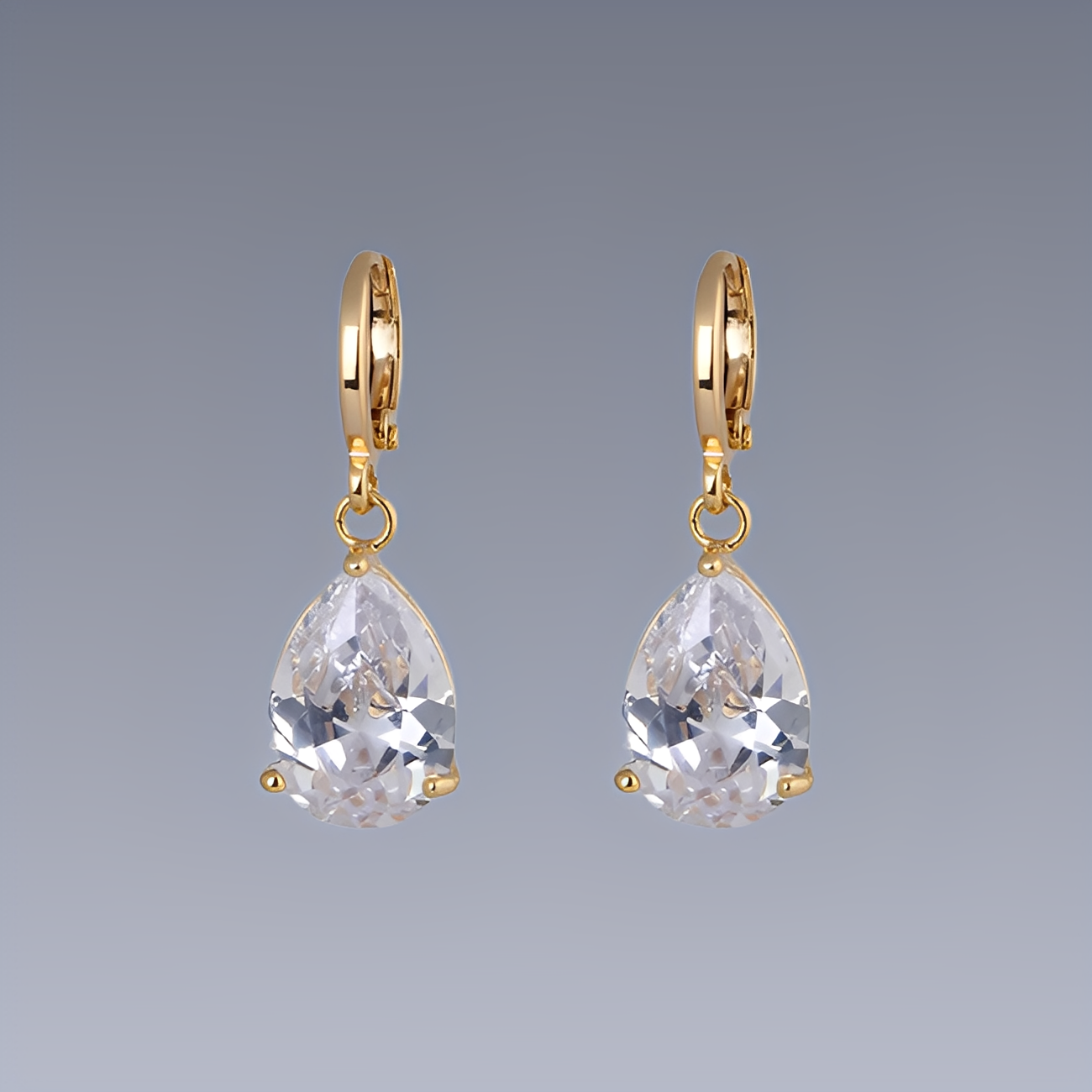 Nori – Pendientes Elegantes Piedra & Oro
