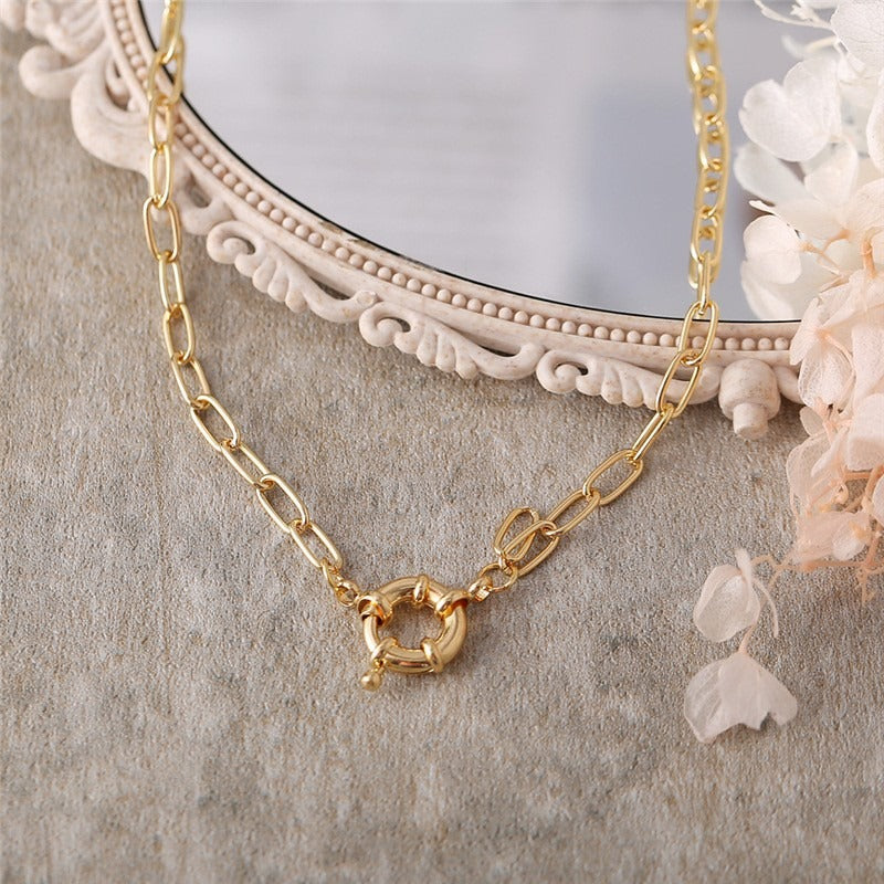 Emman – Collar Círculo con Estilo Elegante y Chic
