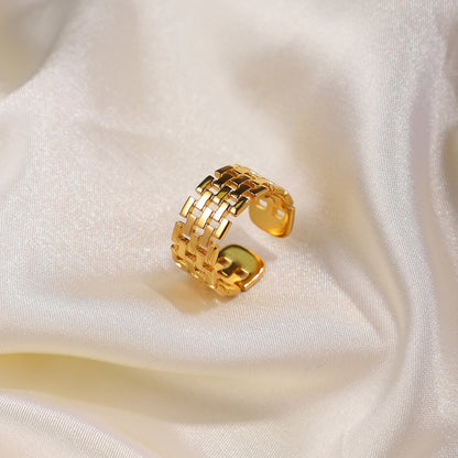 Aileen – Anillo Banda Dorada Elegante