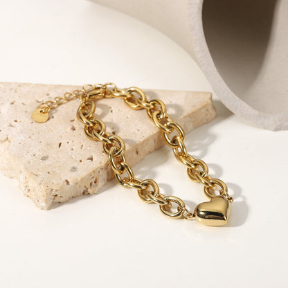 Gillian – Pulsera Dorada Cadena Gruesa con Corazón