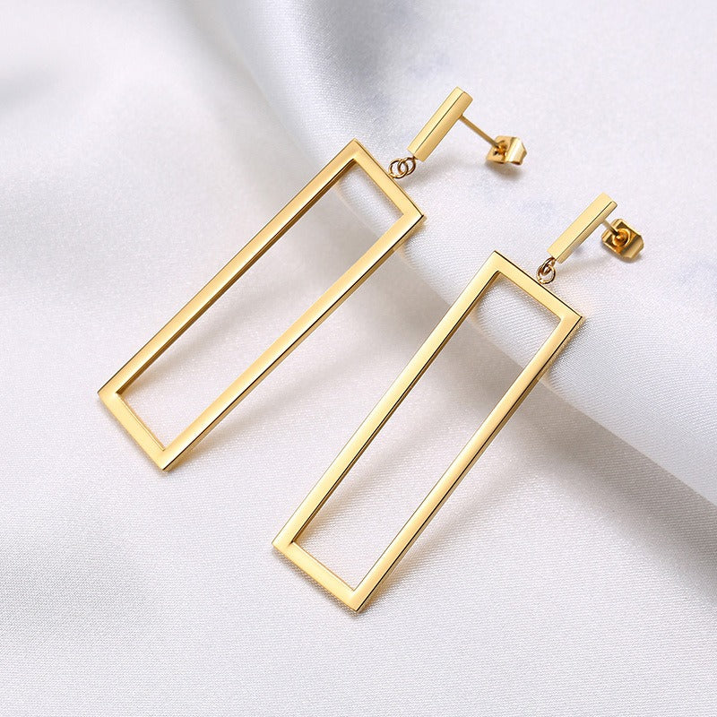 Carla – Pendientes Rectangulares Huecos Elegantes