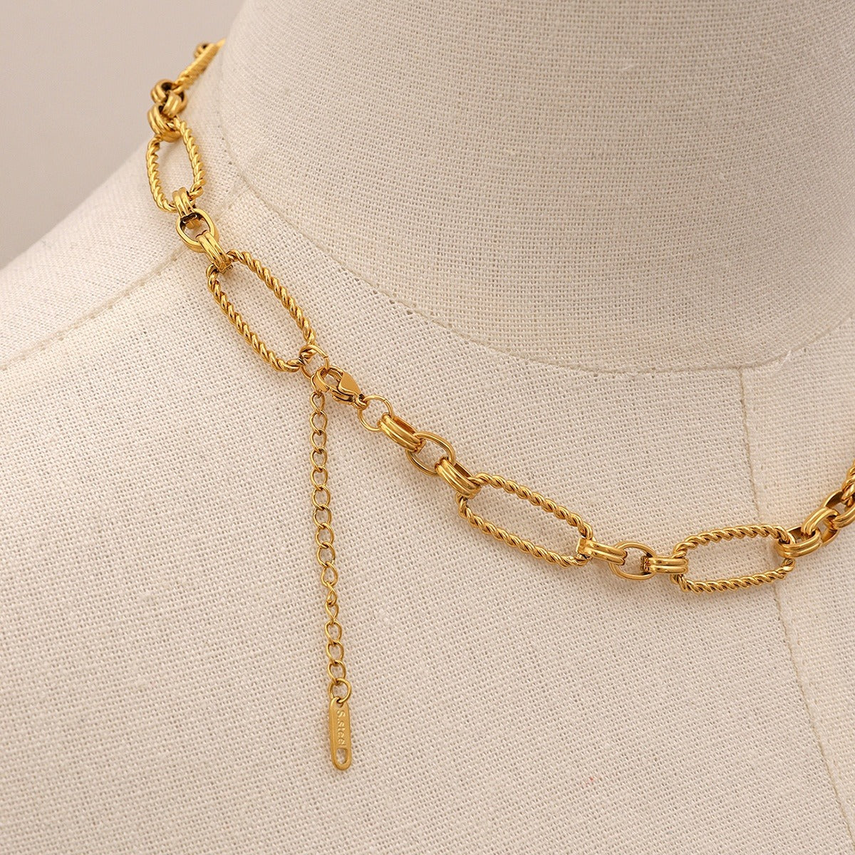 Heather – Collar Perla de Agua Dulce Elegante