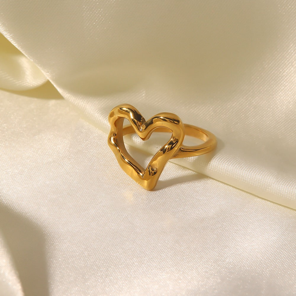 Ren – Anillo de Acero de Titanio Baño de Oro No Débil