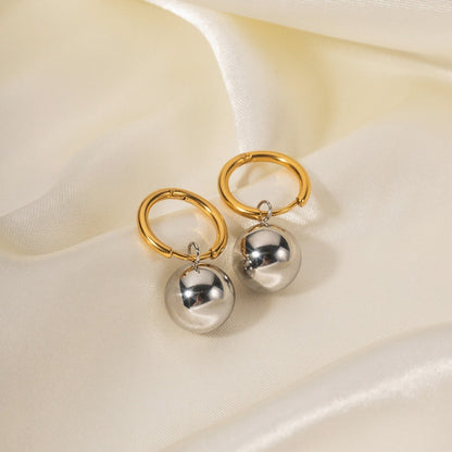Ayaka – Pendientes de Acero Contraste Elegante