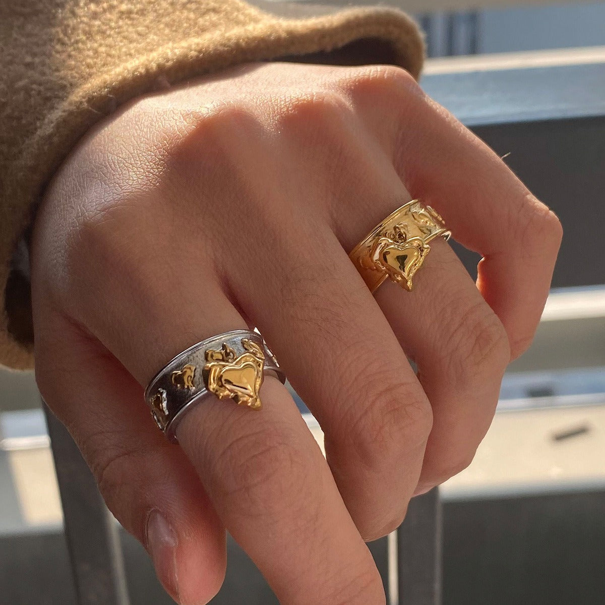 Amara – Anillo Corazón Elegante