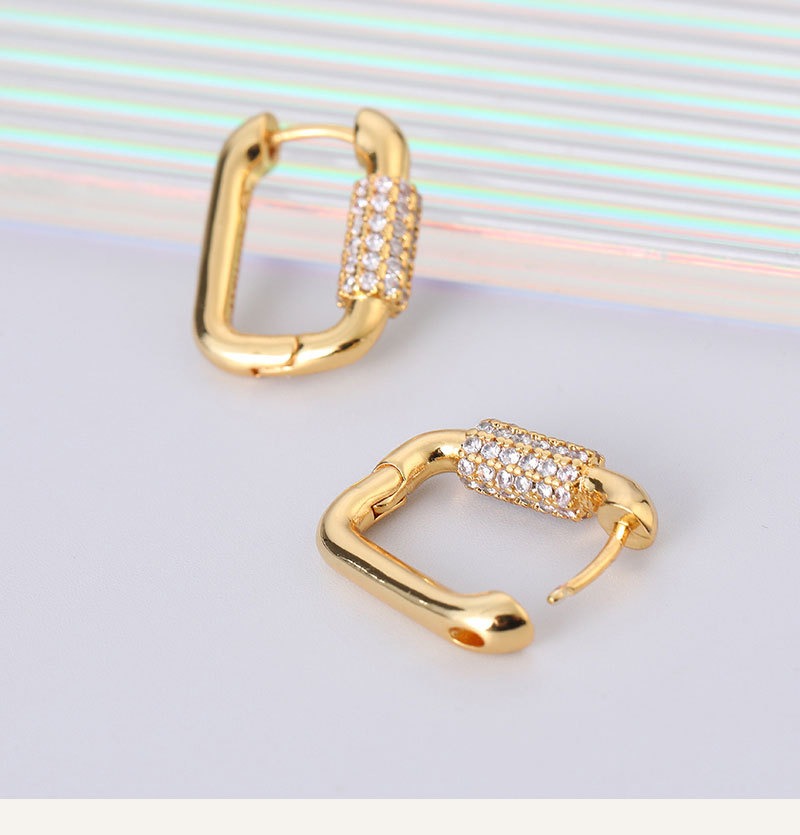 Stacey – Pendientes Cuadrados Incrustados de Zirconio