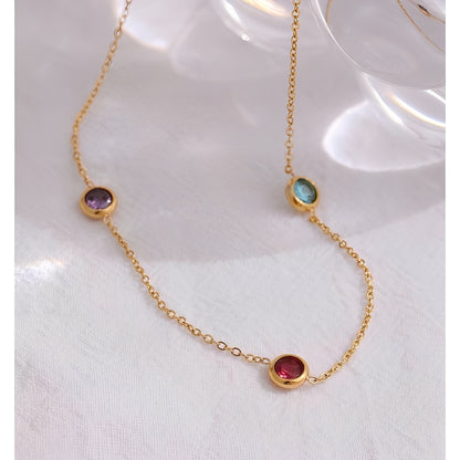 Valina – Collar de Cadena Fina Dorada Elegante