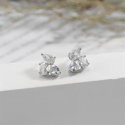 Camille – Pendientes Geométricos con Zirconia Elegantes