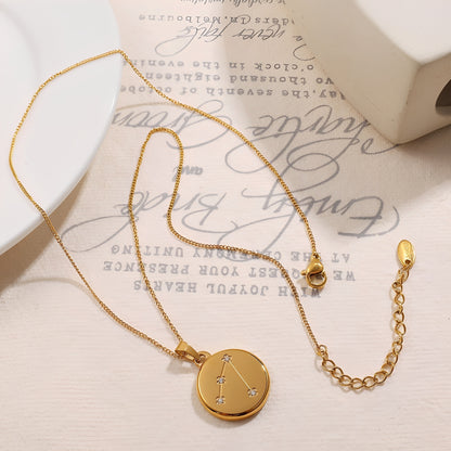 Zendaya – Collar Zodiaco Estelar