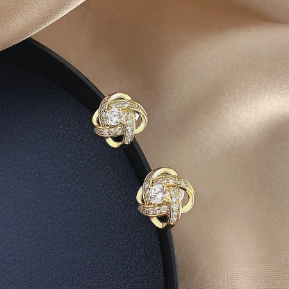 Ryoshi – Aretes Cruz Flor Espiral