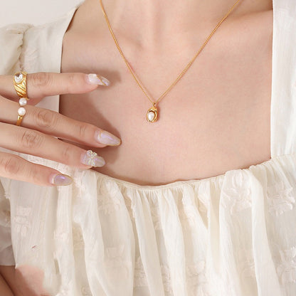 Jera – Collar Orb Minimalista Elegante