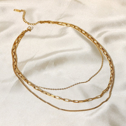 Sasha – Collar de Tres Capas Elegante