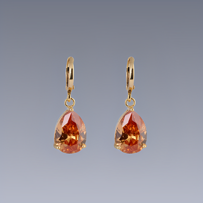 Nori – Pendientes Elegantes Piedra & Oro