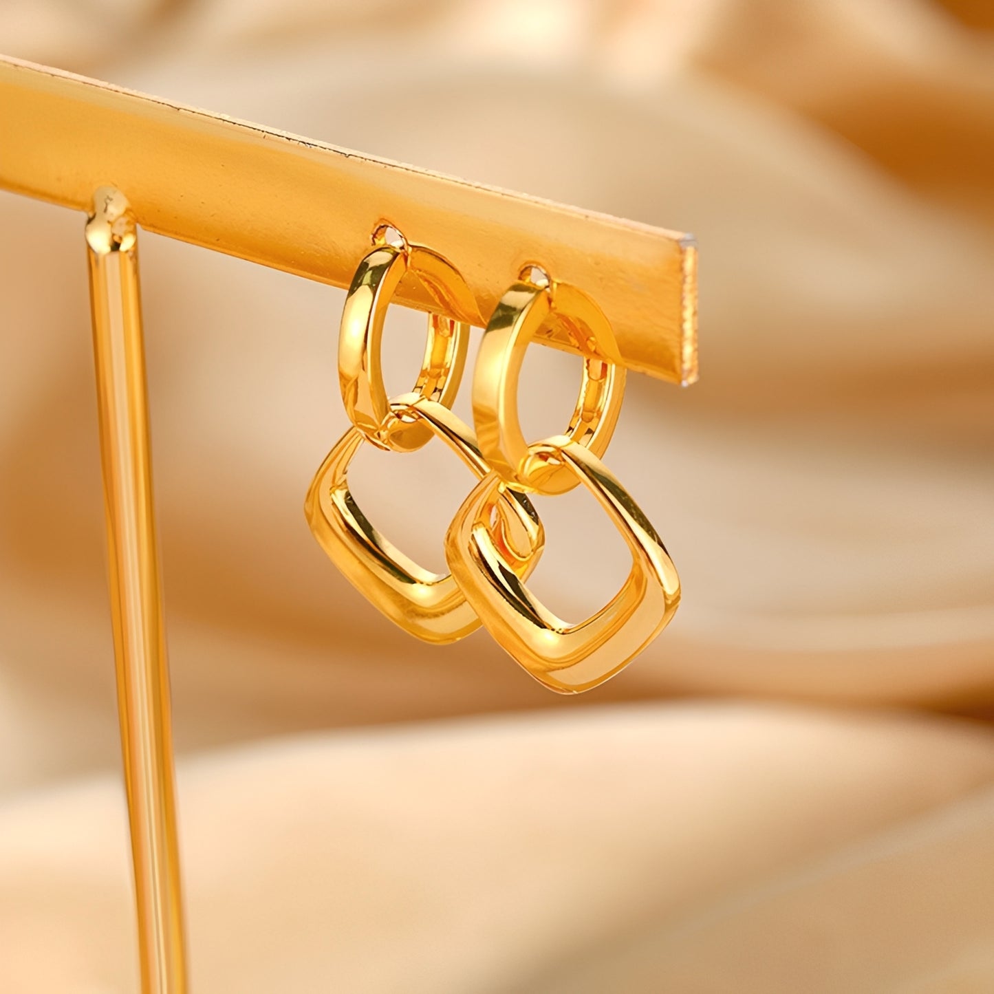 Helena – Pendientes Chic con Diseño Retorcido Elegante