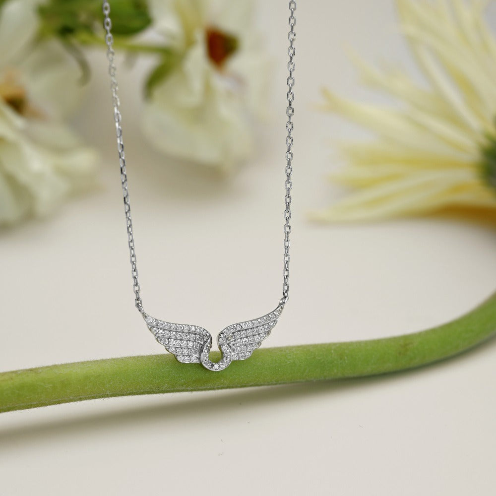 Ariana – Collar Alas Elegantes