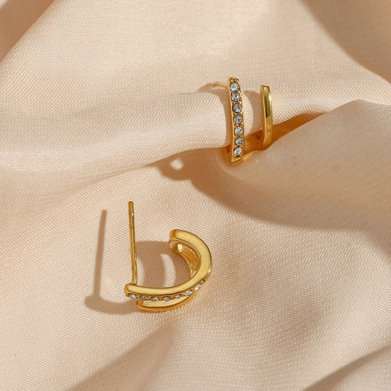 Anne – Pendientes Dorados Doble Capa con Zirconia