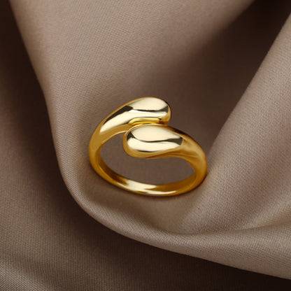 Nalia – Anillo Ajustable en Oro Elegante