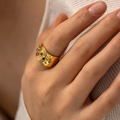 Millie – Anillo Martillado Multicolor