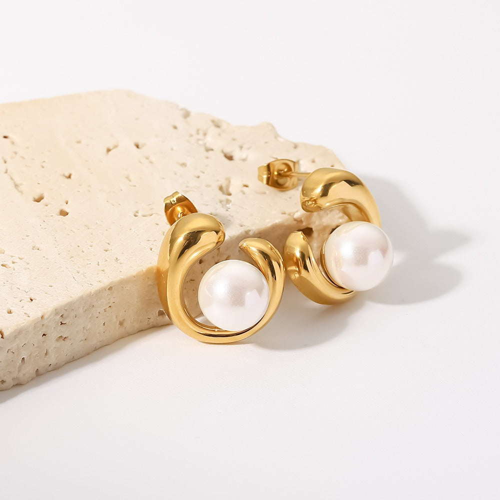 Christine – Pendientes Geométricos con Perla Elegantes