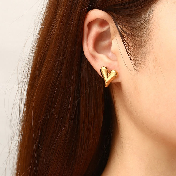 Lea – Pendientes Corazón Elegantes con Estilo Chic