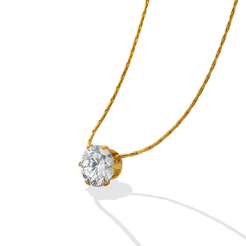 Gwen – Collar Solitario de Zirconia Elegante