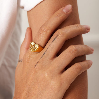 Oriane – Anillo Corazón Alta Elegancia