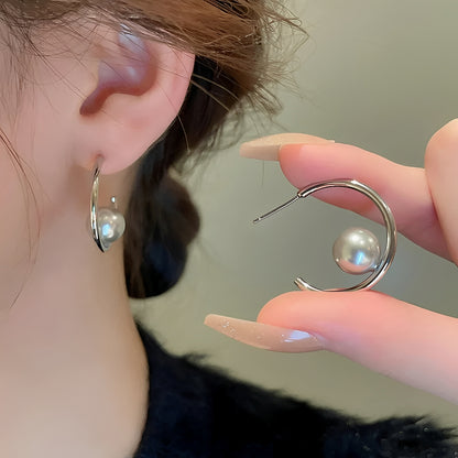 Chanty – Pendientes Aro Ola con Perla Elegantes
