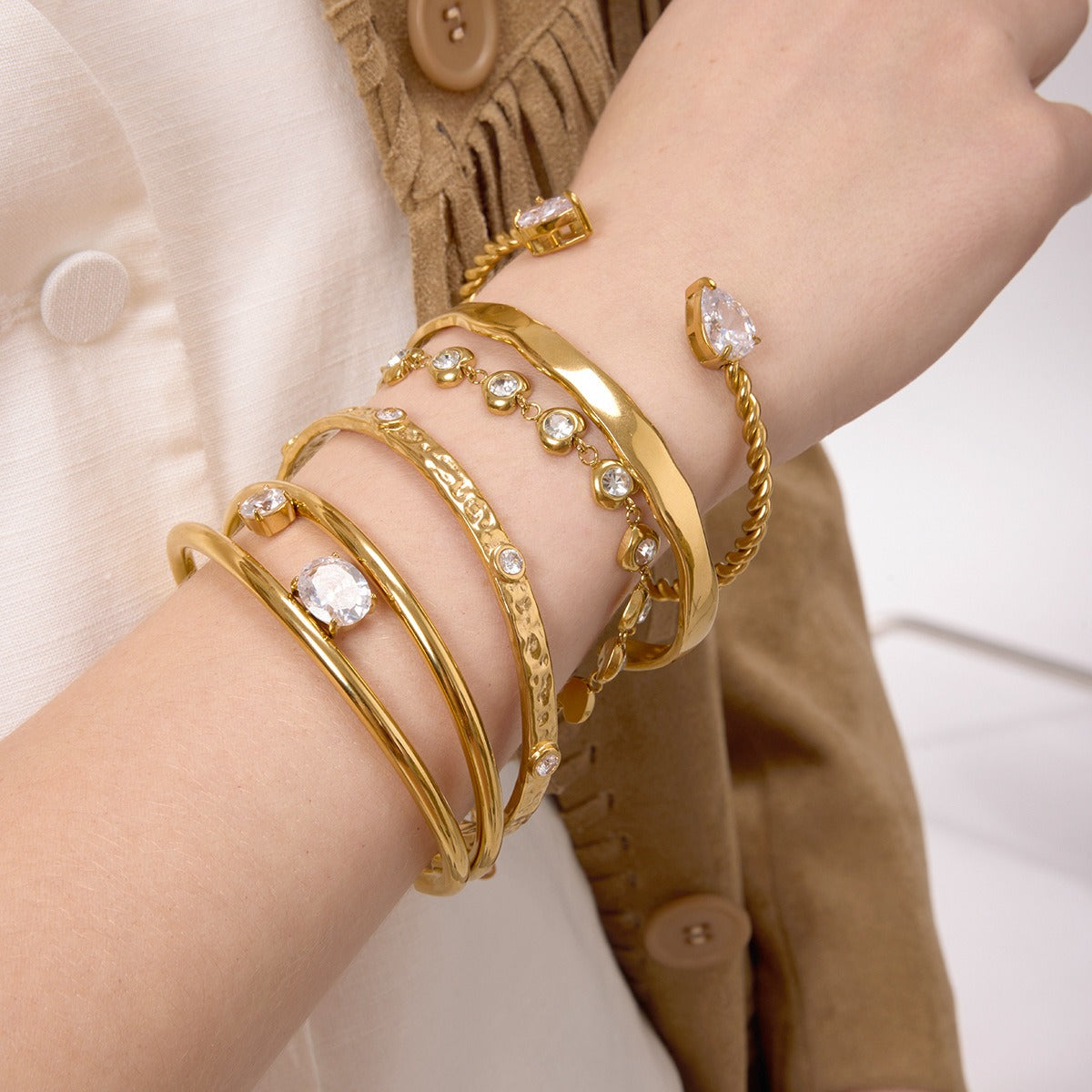 Thalia – Pulsera de Zircon con Elegancia Moderna