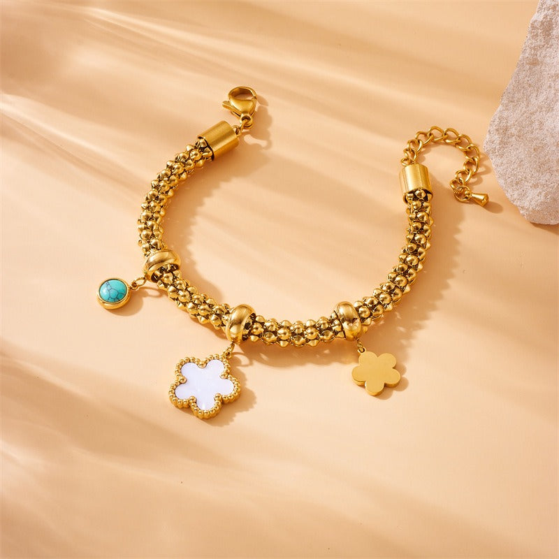 Helena – Pulsera Retro de Acero Elegante